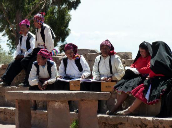Taquile - Tenues traditionnelles